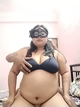 DesiSeductress online show from March 11, 6:36 pm