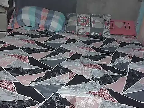 TightWetPussy69x online show from January 7, 6:49 am