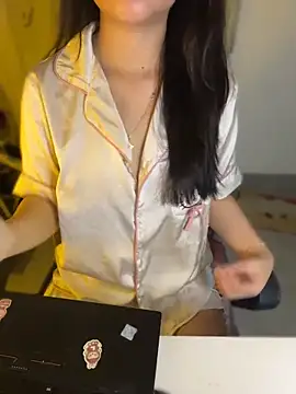 Snapshot of Sofiababy22 chatting on June 6, 1:49 pm Sofiababy22 online show from June 6, 1:49 pm