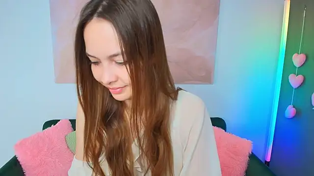 Snapshot of Adele_Farrell chatting on June 25, 2:22 am Adele Farrell online show from June 25, 2:22 am