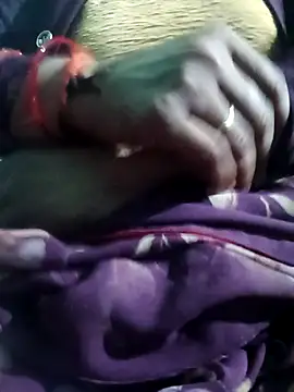 Snapshot of suman_bhabhi001 chatting on January 19, 3:27 pm suman bhabhi001 online show from January 19, 3:27 pm