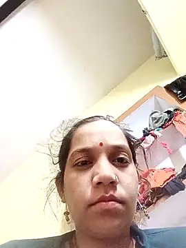 Karishma singh online show from February 7, 8:12 pm