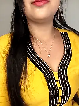 Snapshot of Deshi_bhabhi143 chatting on May 6, 11:26 am Deshi bhabhi143 online show from May 6, 11:26 am