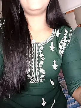 Snapshot of Deshi_bhabhi143 chatting on May 25, 6:19 am Deshi bhabhi143 online show from May 25, 6:19 am