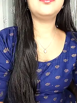 Snapshot of Deshi_bhabhi143 chatting on June 3, 6:38 am Deshi bhabhi143 online show from June 3, 6:38 am