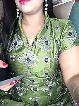 Snapshot of Deshi_bhabhi143 chatting on June 12, 6:23 am Deshi bhabhi143 online show from June 12, 6:23 am