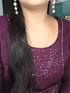Snapshot of Deshi_bhabhi143 chatting on June 21, 6:38 am Deshi bhabhi143 online show from June 21, 6:38 am