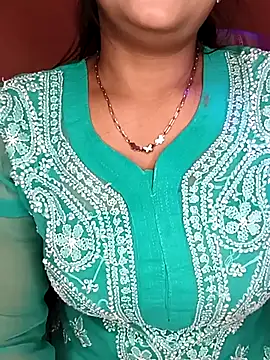 Snapshot of Deshi_bhabhi143 chatting on July 17, 7:48 am Deshi bhabhi143 online show from July 17, 7:48 am