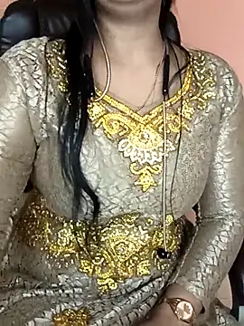 Snapshot of Deshi_bhabhi143 chatting on July 25, 6:11 am Deshi bhabhi143 online show from July 25, 6:11 am