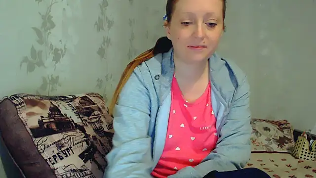 CrystallAngel online show from February 13, 5:09 pm