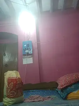 Hooghlypinkivabi online show from February 8, 1:47 pm