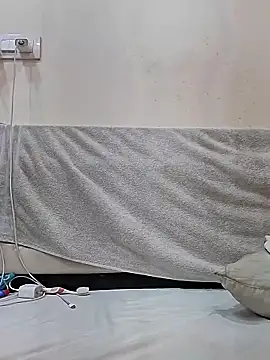 Snapshot of telugupilla0925 chatting on February 7, 6:22 pm telugupilla0925 online show from February 7, 6:22 pm