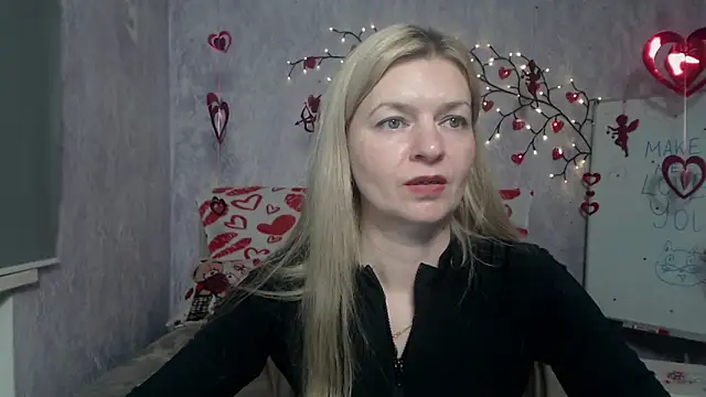 MelissaTyler online show from February 13, 9:49 am