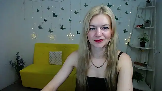 MelissaTyler online show from March 13, 12:45 pm
