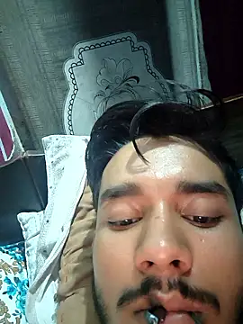 Snapshot of badaa_lund chatting on May 15, 4:47 pm badaa lund online show from May 15, 4:47 pm