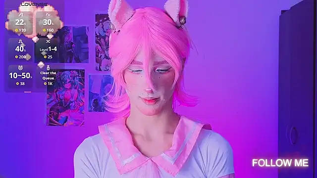 Snapshot of Kitsuneplay_ chatting on July 6, 1:19 pm Kitsuneplay online show from July 6, 1:19 pm