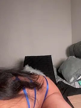 Snapshot of ValentinaEvanz chatting on June 6, 10:47 pm ValentinaEvanz online show from June 6, 10:47 pm