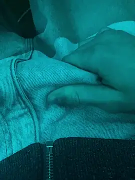 LittleGuy 2007 online show from March 9, 8:13 pm