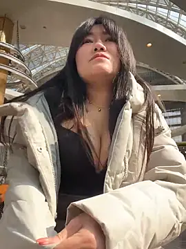 Molly-xiao online show from February 6, 5:12 am