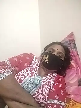 Snapshot of Hot_Sweety02 chatting on January 13, 10:26 pm Hot Sweety02 online show from January 13, 10:26 pm