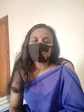 Snapshot of Hot_Sweety02 chatting on January 17, 9:58 am Hot Sweety02 online show from January 17, 9:58 am