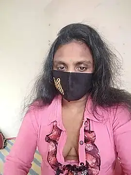 Snapshot of Hot_Sweety02 chatting on January 19, 9:35 am Hot Sweety02 online show from January 19, 9:35 am