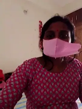 Snapshot of Hot_Sweety02 chatting on February 9, 11:25 am Hot Sweety02 online show from February 9, 11:25 am