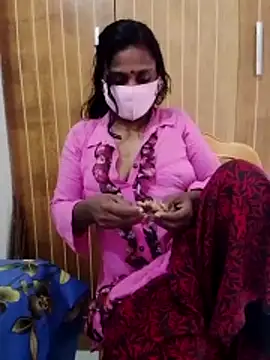 Snapshot of Hot_Sweety02 chatting on February 10, 11:36 am Hot Sweety02 online show from February 10, 11:36 am