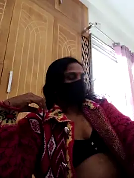 Snapshot of Hot_Sweety02 chatting on February 12, 9:04 am Hot Sweety02 online show from February 12, 9:04 am