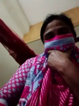 Snapshot of Hot_Sweety02 chatting on March 10, 1:27 pm Hot Sweety02 online show from March 10, 1:27 pm