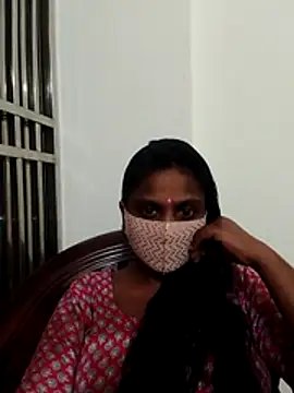 Snapshot of Hot_Sweety02 chatting on March 13, 1:07 pm Hot Sweety02 online show from March 13, 1:07 pm