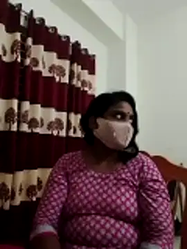 Snapshot of Hot_Sweety02 chatting on March 15, 1:39 pm Hot Sweety02 online show from March 15, 1:39 pm