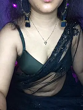 Snapshot of Saumyy chatting on February 25, 5:22 pm Saumyy online show from February 25, 5:22 pm