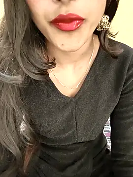 Yours-Zeenat online show from April 14, 4:18 am