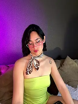 Snapshot of luna_gv chatting on January 9, 10:29 am luna gv online show from January 9, 10:29 am