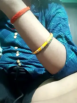 Puja 1230 online show from May 3, 5:52 pm