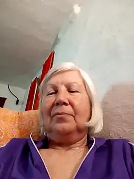 KlaudiaDarling online show from March 19, 9:24 am