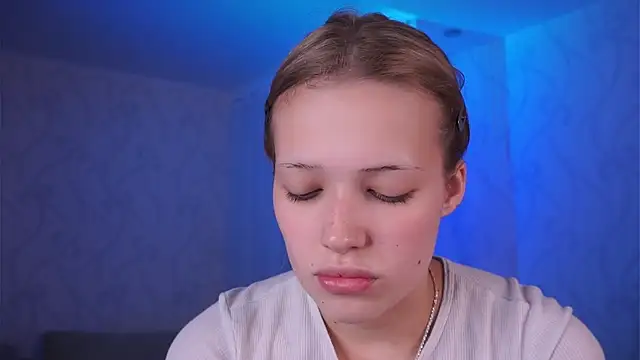 hexiir online show from March 8, 8:12 pm