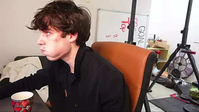 Snapshot of Daniel_Shawnn chatting on January 14, 7:30 pm Daniel Shawnn online show from January 14, 7:30 pm