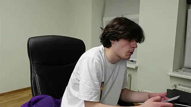 Snapshot of Daniel_Shawnn chatting on March 31, 8:53 pm Daniel Shawnn online show from March 31, 8:53 pm