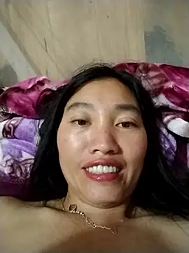 Snapshot of Lovephay8x chatting on June 5, 11:43 pm Lovephay8x online show from June 5, 11:43 pm