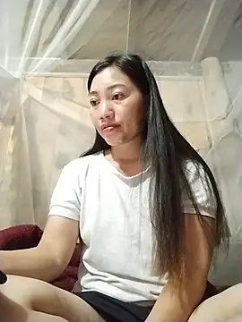 Snapshot of Lovephay8x chatting on June 17, 12:02 am Lovephay8x online show from June 17, 12:02 am
