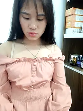 congchua977 online show from March 1, 2:52 pm