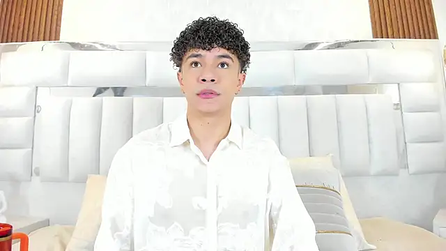 imxxjoel online show from May 1, 4:06 am