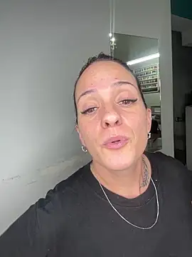 Snapshot of donatella07 chatting on March 15, 2:50 am donatella07 online show from March 15, 2:50 am