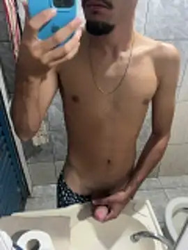 Branquelohot online show from February 28, 7:20 am