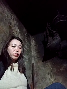 dakota-kis online show from January 9, 12:02 am