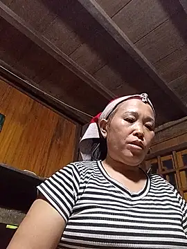 dakota-kis online show from February 7, 12:20 pm