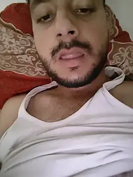 Snapshot of amazingboyyy12 chatting on June 8, 8:15 am amazingboyyy12 online show from June 8, 8:15 am
