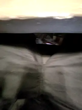 jerryrooh69 online show from March 12, 7:03 am